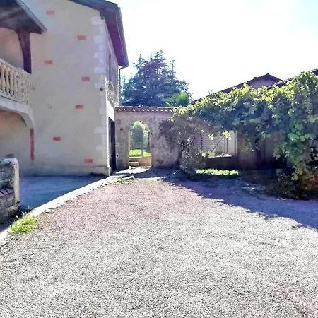 L'oasis Occitan Дом отдыха Фижак